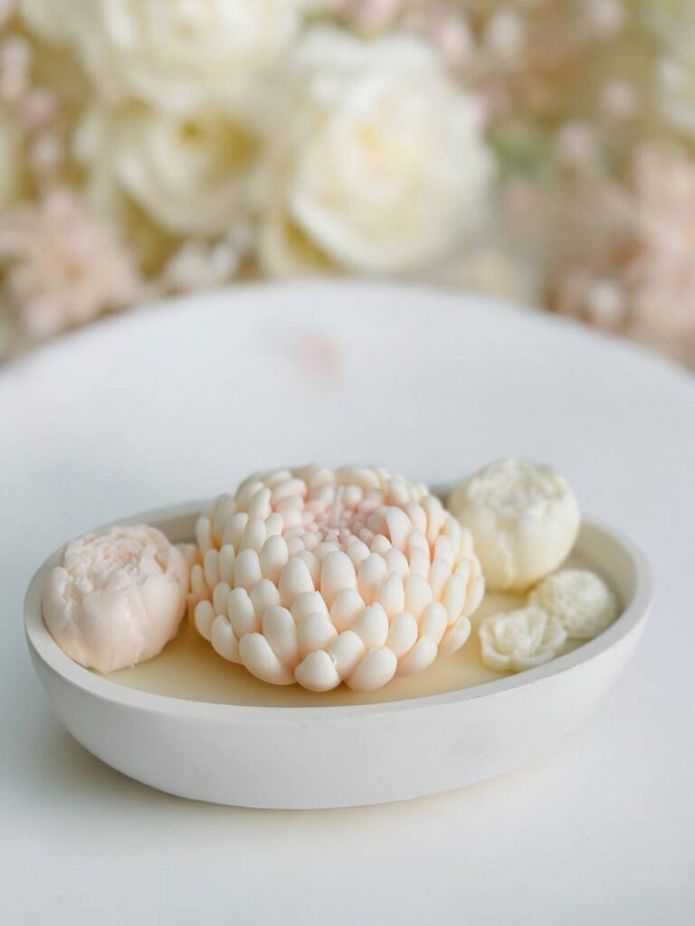 аромасвічка Cotton Candy у гіпсовому кашпо ручної роботи