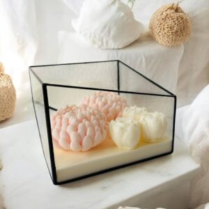 Аромасвічка GENTLE Pink у скляній тарі з квітковою формою