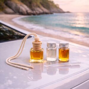 Набір: автомобільний дифузор з двома запасними флаконами аромаолії та піпеткою — «Тірамісу»