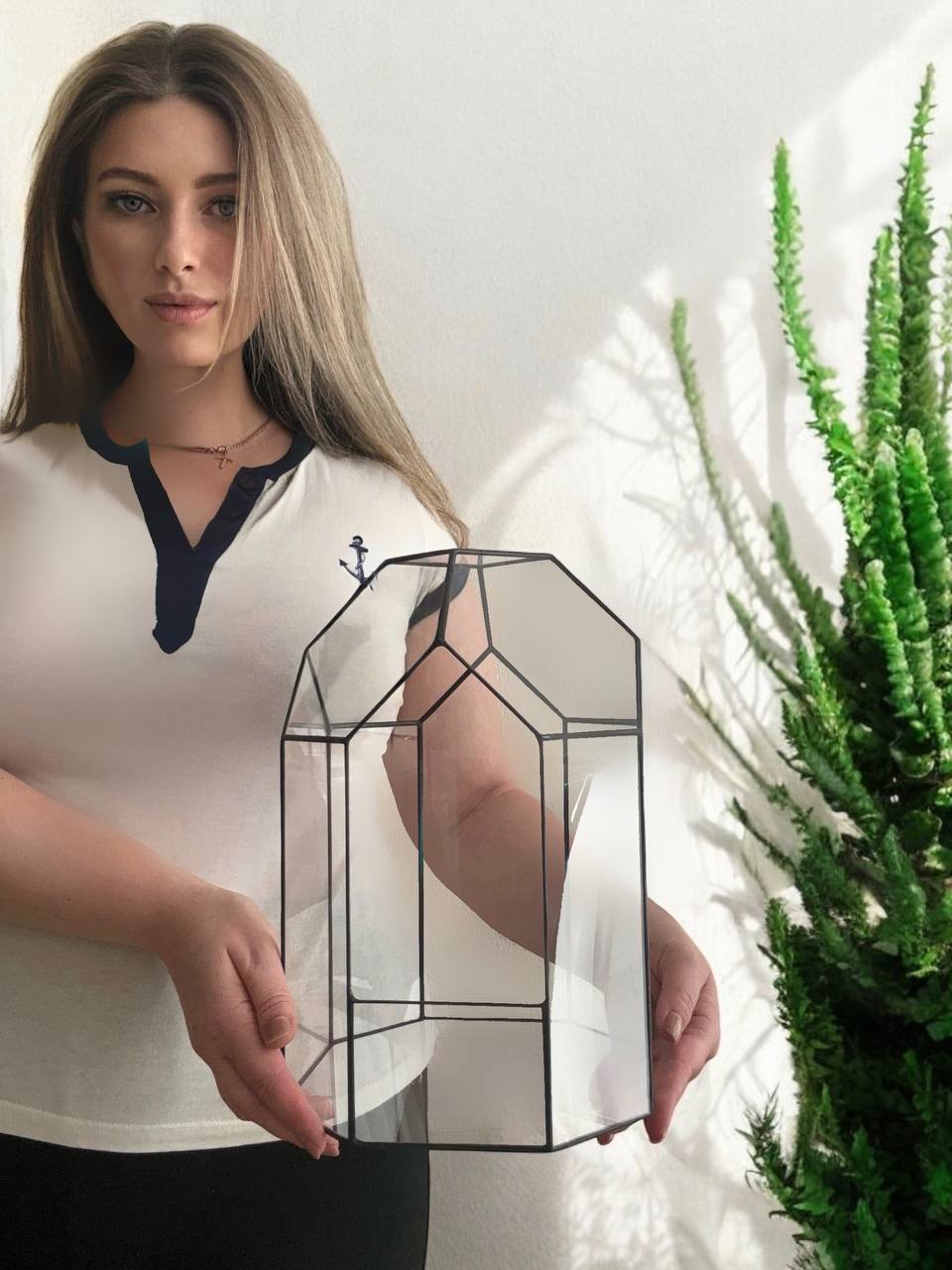 Геометричний флораріум зі скла у формі призми